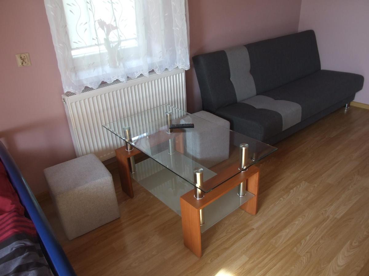 Pokoje Na Chacie W Sandomierzu Bagian luar foto